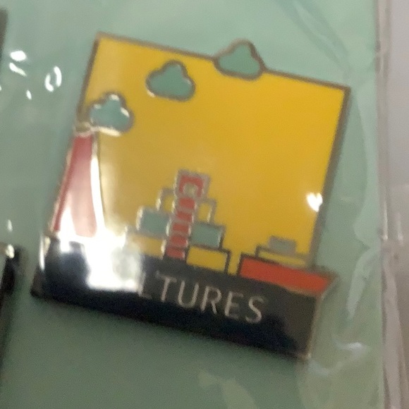 Culture, Pyramids, and Escapes 3 lapel or Backpack pins Rare NWT - Picture 3 of 4